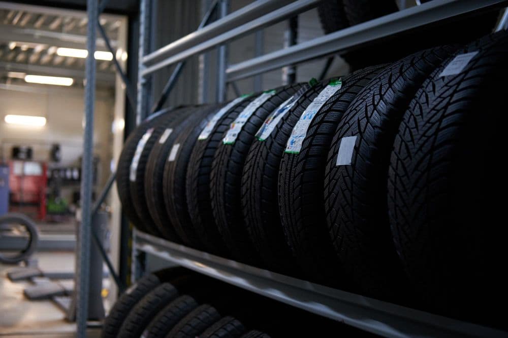 Anvelope premium sau budget? Comparăm Bridgestone, Goodride și Grenlander
