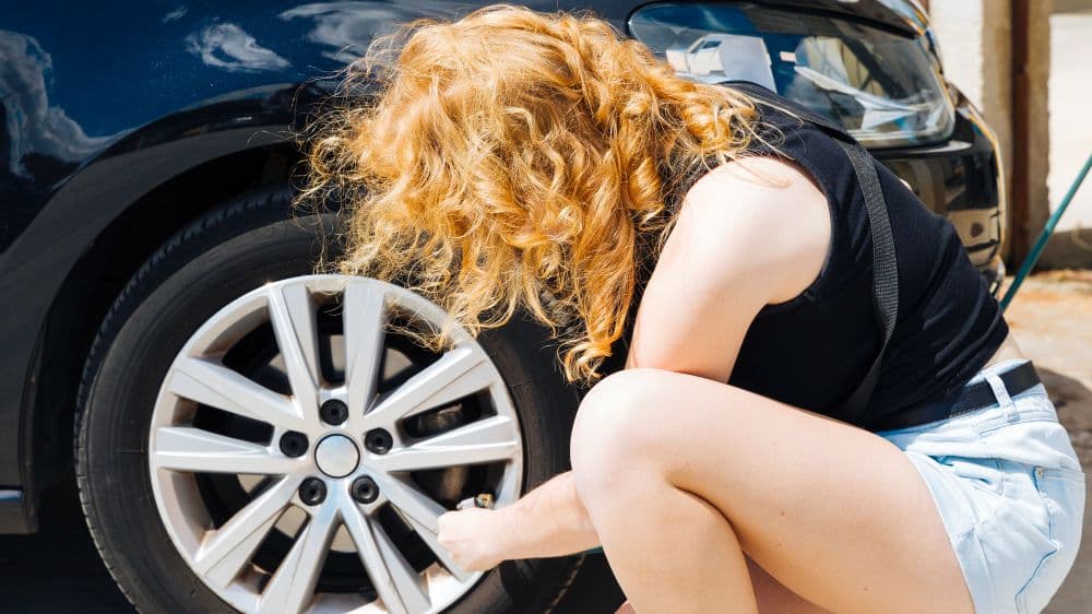 Ce faci când pierzi presiune în anvelope în timpul mersului