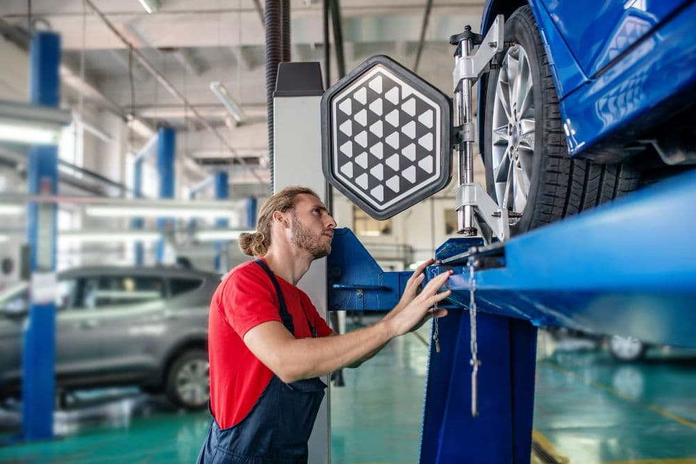 Cum îți dai seama dacă ai nevoie de geometrie după schimbarea anvelopelor